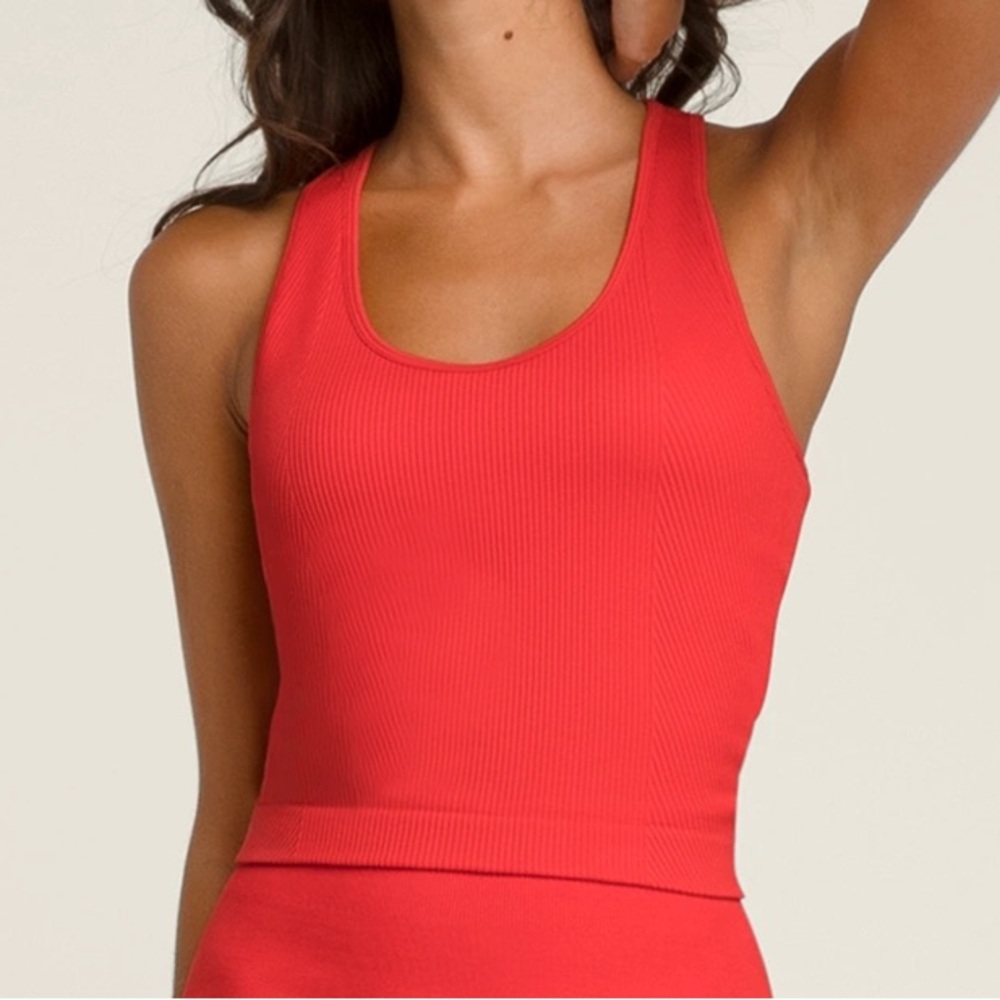 Wilson Everyday Brami Top - Size XS - Infrared ❤️‍🔥
